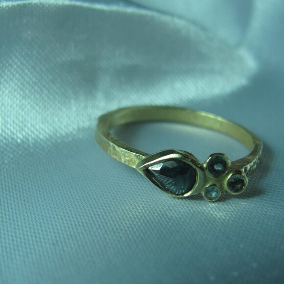 Engagement ring. 14k yellow gold blue diamond ring and 3 Tourmalines. - Picture 10 of 14